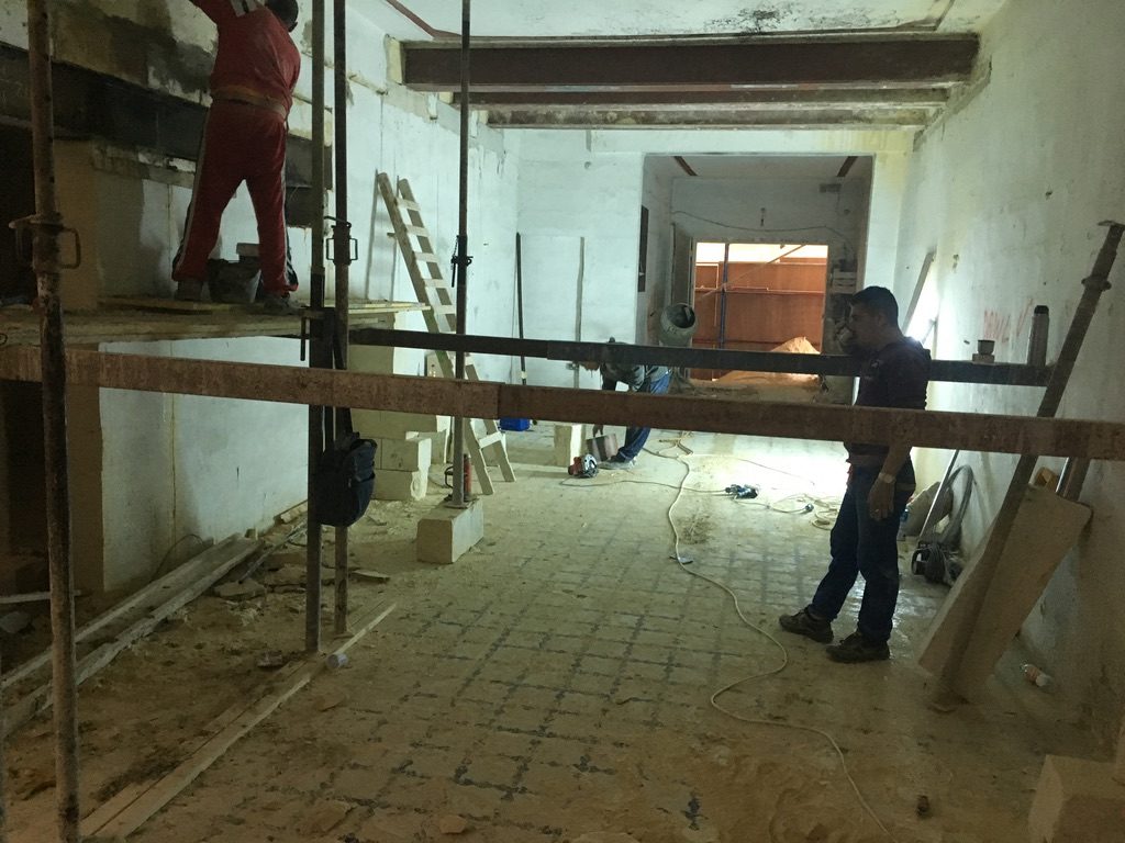 Rohbau vor dem Umbau